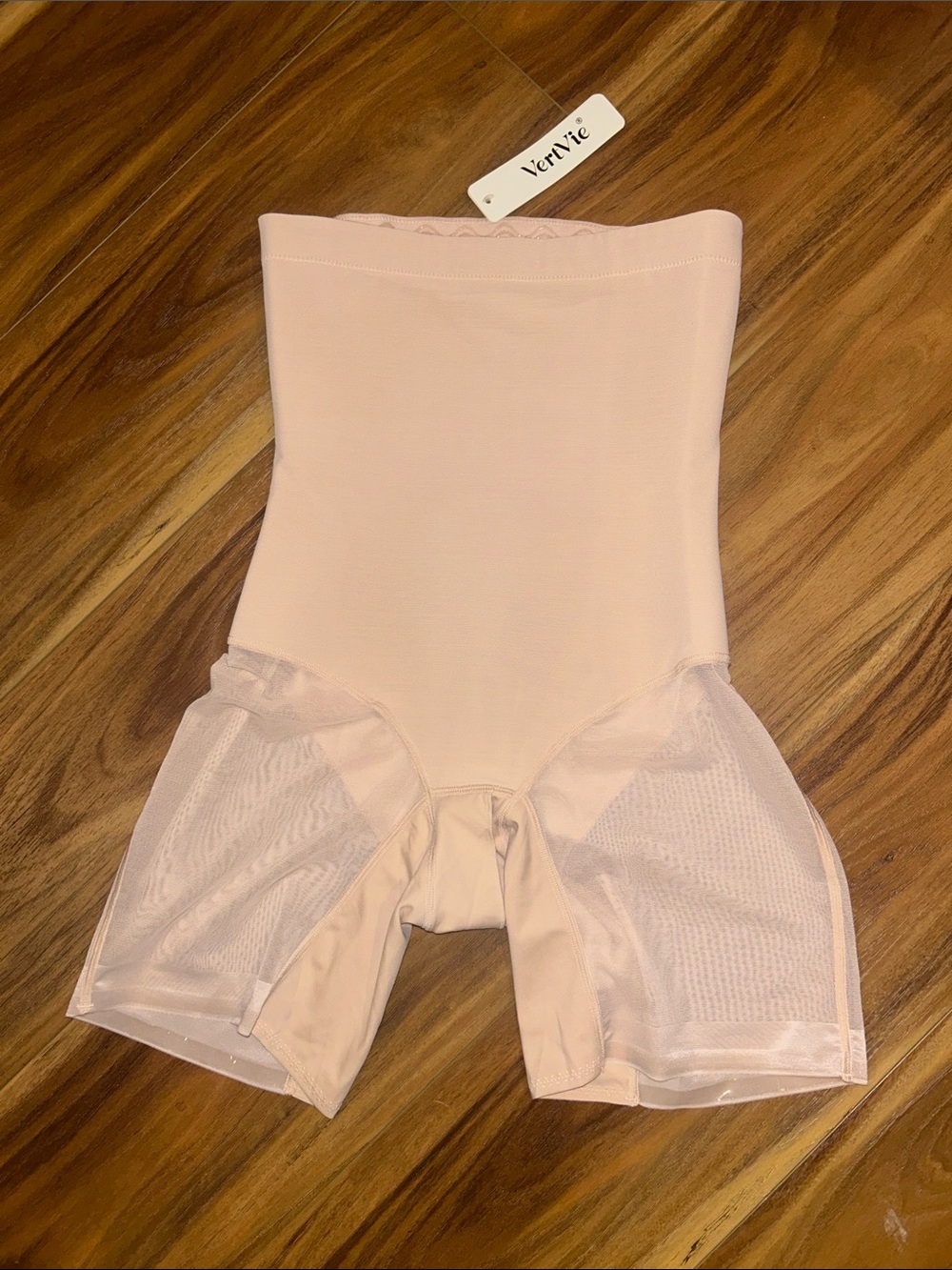 Vervie High-Waist high compression no slip Shaping Shorts in Light beige